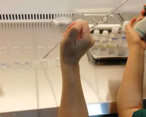 剖腹产贫血应该吃什么食物？孕晚期贫血98剖腹产危险吗？